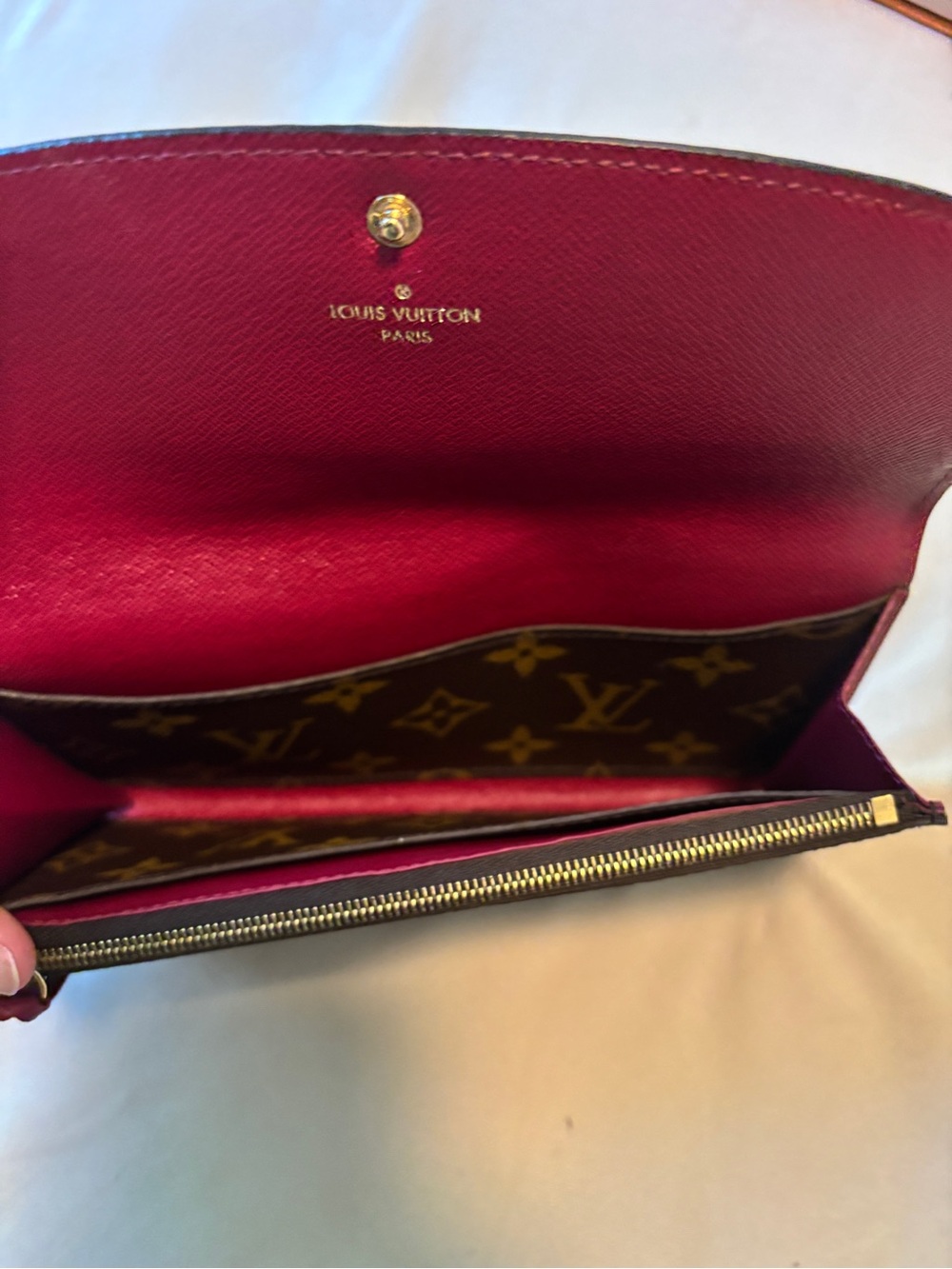 Louis Vuitton Monogram Canvas Wallet in Brown with Pink Snap - Picture 10 of 16